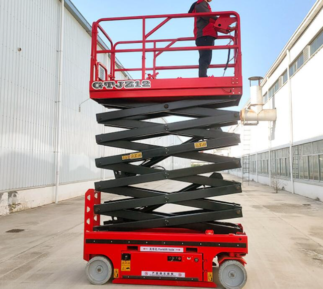 依安自行走移动式升降机